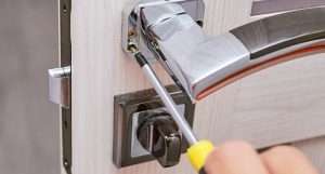how-to-improve-your-home-security-with-a-locksmith-locksmith-liberty how-to-improve-your-home-security-with-a-locksmith-locksmith-liberty