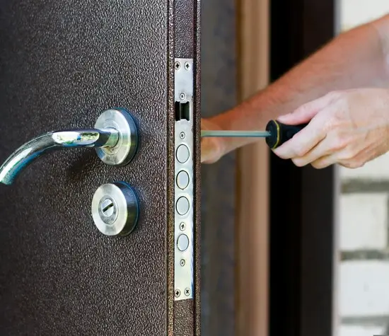 lock-rekey-vs-lock-replacement-locksmith-liberty lock-rekey-vs-lock-replacement-locksmith-liberty